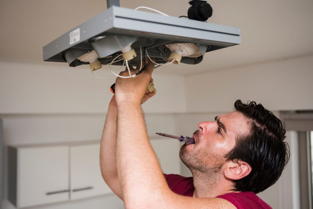 Professional Ceiling Fan Installation At Handy Man Israel, we provide expert ceiling fan installation for homes and offices across Central Israel. Our skilled technicians ensure your fan is mounted securely, balanced correctly, and wired safely to deliver optimal airflow and comfort. Whether you’re installing a new fan or replacing an old one, we handle every step with precision and care. With our professional service, you can enjoy enhanced comfort, improved air circulation, and peace of mind knowing the installation is done safely and efficiently.