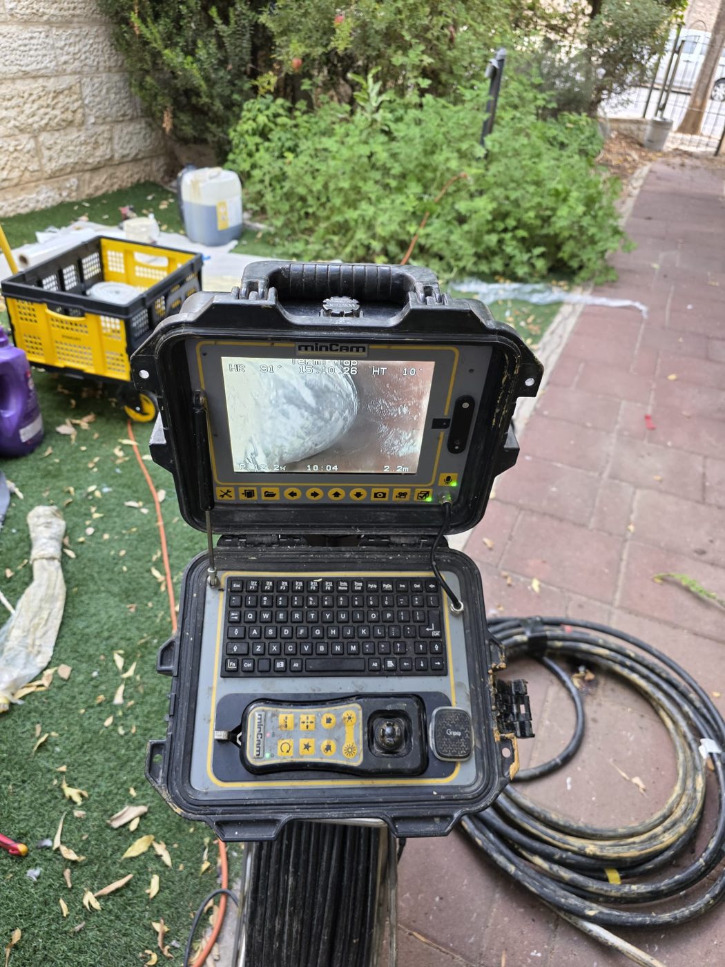 טלאי בתוך הצינור
